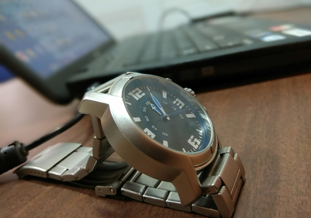 Bombeli Saat Camı Nedir?