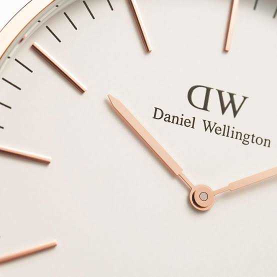 Daniel Wellington DW00100271 Kadın Kol Saati