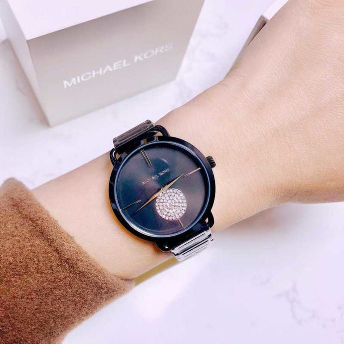 Michael Kors MK3758 Kadın Kol Saati - 3