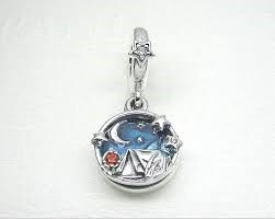 Pandora 791686C01 - Kamp ve Gece Gökyüzü Çift Sallantılı Charm - 8