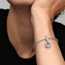 Pandora 791686C01 - Kamp ve Gece Gökyüzü Çift Sallantılı Charm - 12