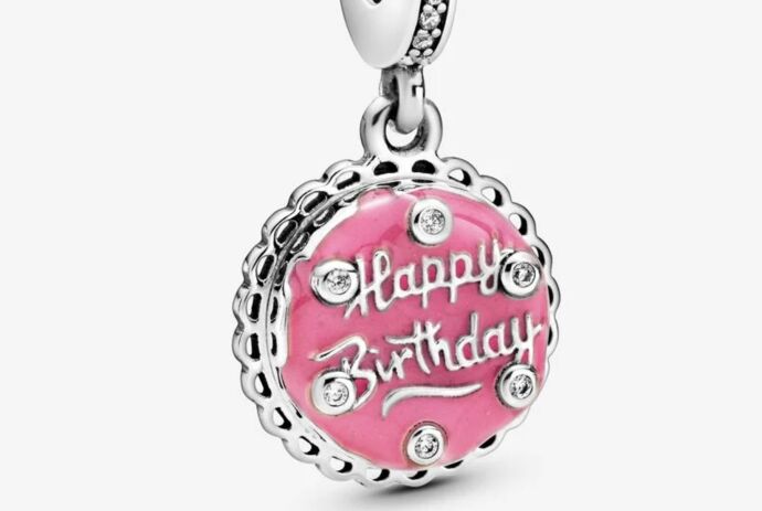 Pandora Pembe Doğum Günü Pastası Sallantılı Charm 798888C01 - 2