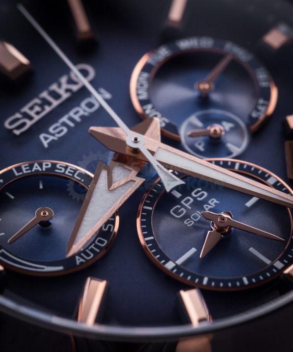 Seiko Astron GPS Solar SSH049J Erkek Kol Saati - 2