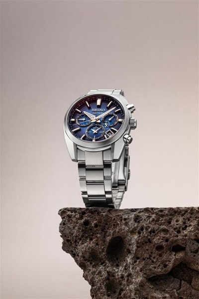 Seiko Astron GPS Solar SSH049J Erkek Kol Saati - 5