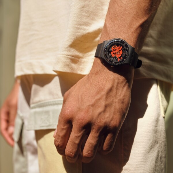 Swatch SO32B110 Kadın Kol Saati - 2