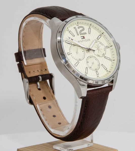 Tommy Hilfiger TH1791467 Erkek Kol Saati - Thumbnail