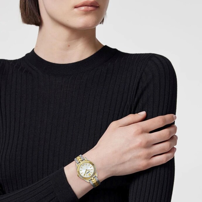 Versace VRSCVE9CA0224 Kadın Kol Saati - 5